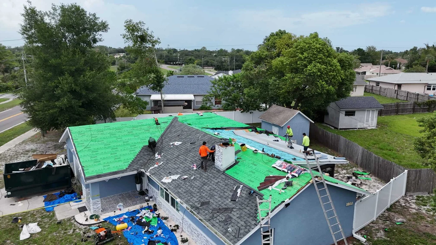 Instalacion y reemplazo de techo en Deltona, Florida por ToyoRoofing